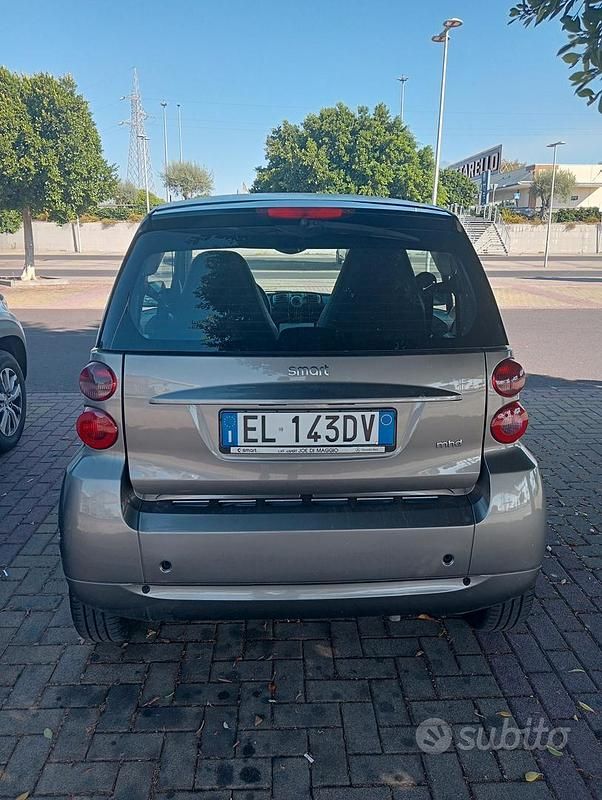 Usata Smart ForTwo Coupé 84 CV (61 kW) 2012 Utilitaria