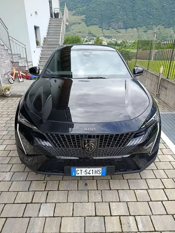 Usata Peugeot 408 GT 131 CV (96 kW) 2024 SUV