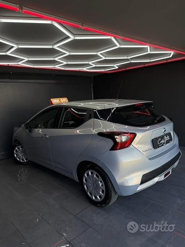 Usata Nissan Micra 92 CV (67 kW) 2021 Grigio Utilitaria