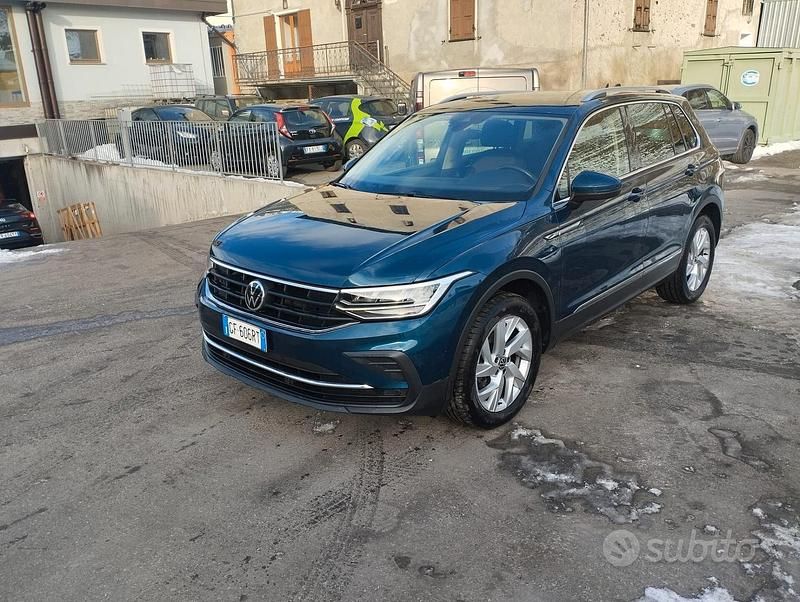 Blu Usata 2021 VW Tiguan Life SUV | 26.900 € (Buon prezzo) - Immagine 1/4