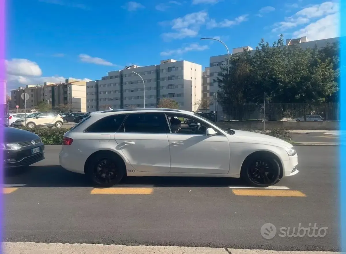 Usata Audi A4 150 CV (110 kW) 2013 Bianco Station wagon