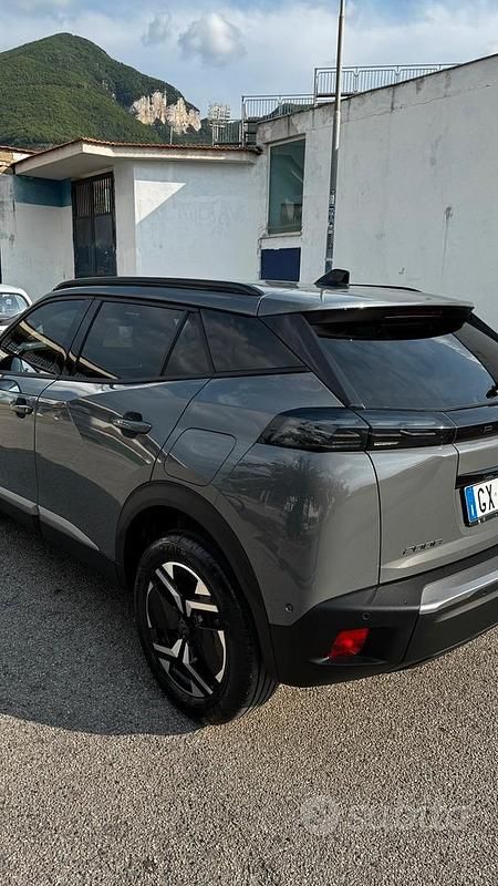 Usata Peugeot 2008 2025 Grigio SUV