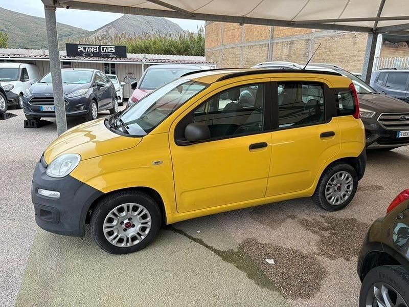 Usata Fiat Panda S 80 CV (58 kW) 2017 Giallo Utilitaria