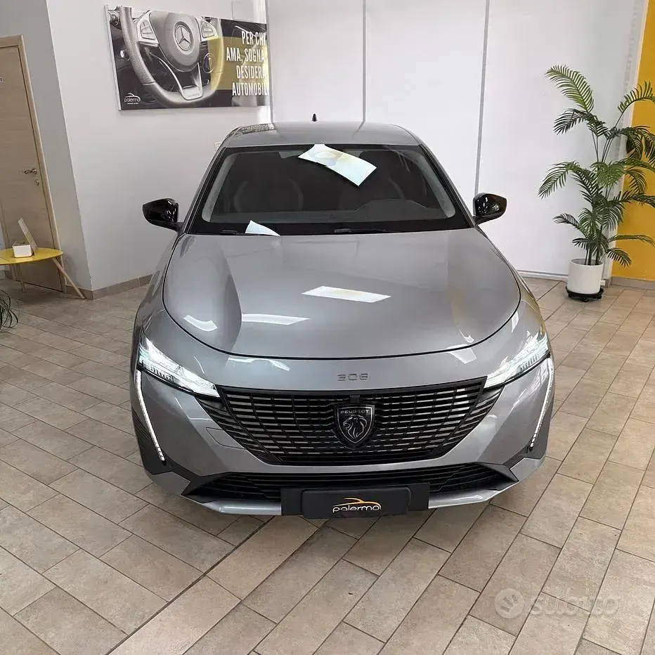 Usata Peugeot 308 Allure 131 CV (96 kW) 2022 Grigio Berlina