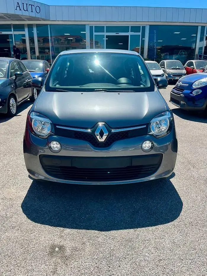 Usata Renault Twingo SE 69 CV (50 kW) 2017 Grigio Utilitaria
