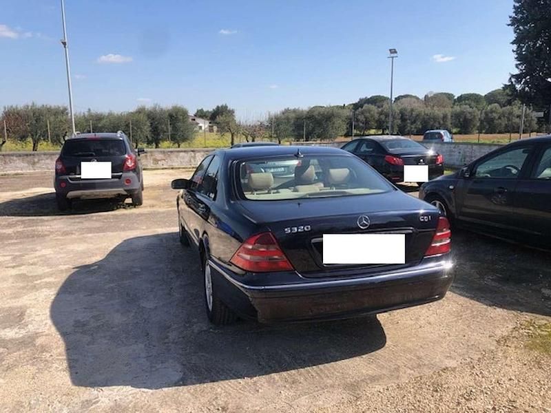 Usata Mercedes S320 197 CV (144 kW) 2002 Blu/azzurro Berlina