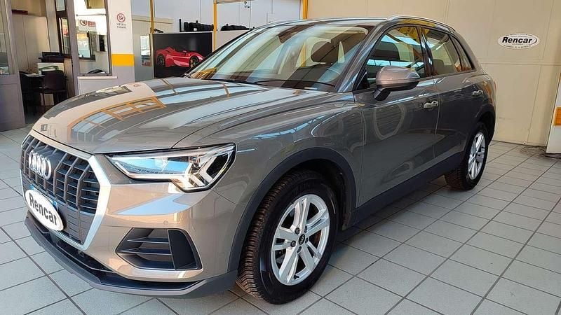 Usata Audi Q3 Business 150 CV (110 kW) 2023 Grigio SUV