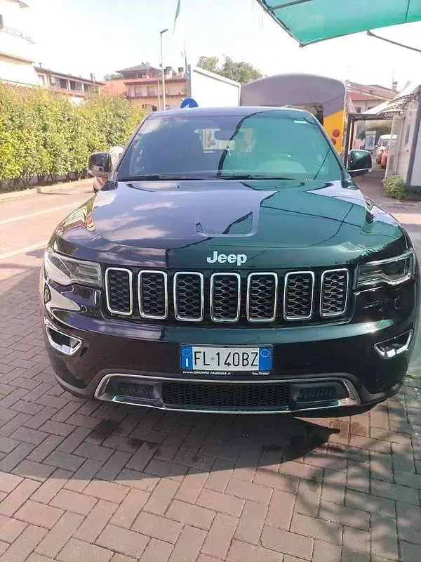 Usata Jeep Grand Cherokee Limited 250 CV (183 kW) 2017 Nero SUV