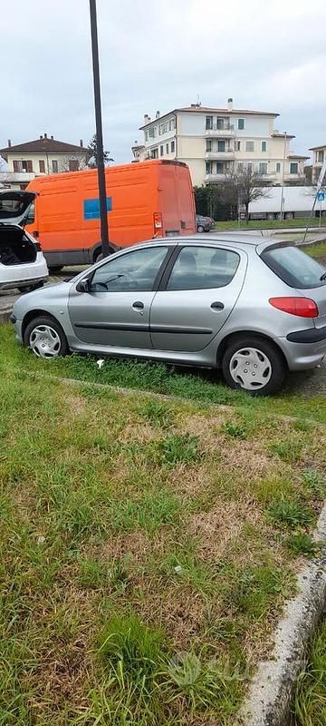 Usata Peugeot 206 2002 Grigio Berlina