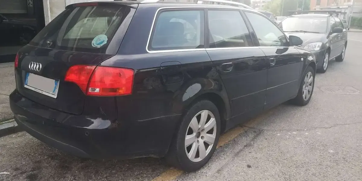 Usata Audi A4 Ambiente 140 CV (102 kW) 2007 Nero Station wagon