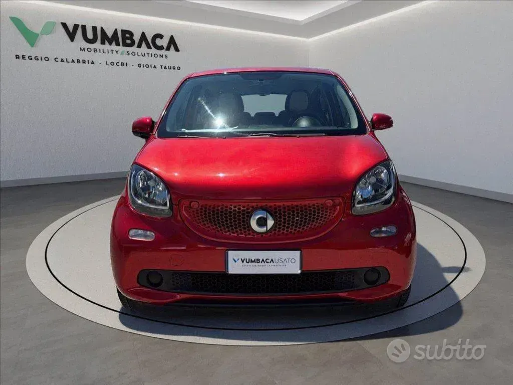 Usata Smart ForFour Passion 71 CV (52 kW) 2018 Rosso Utilitaria