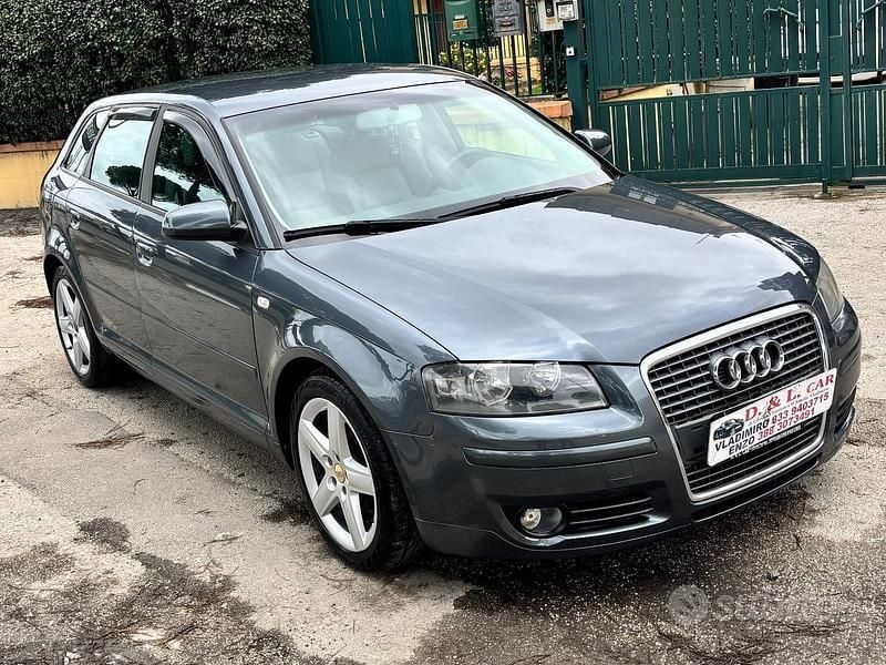 Usata Audi A3 Attraction 140 CV (102 kW) 2005 Grigio Utilitaria