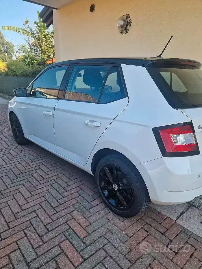 Usata Skoda Fabia Design Edition 75 CV (55 kW) 2017 Utilitaria