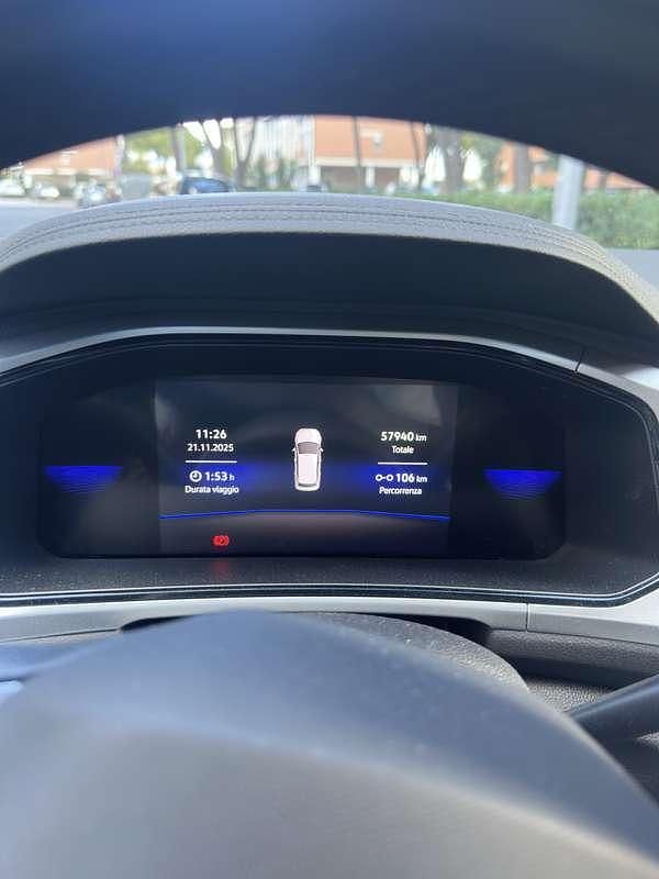 Usata VW T-Roc Life 116 CV (85 kW) 2023 Grigio SUV