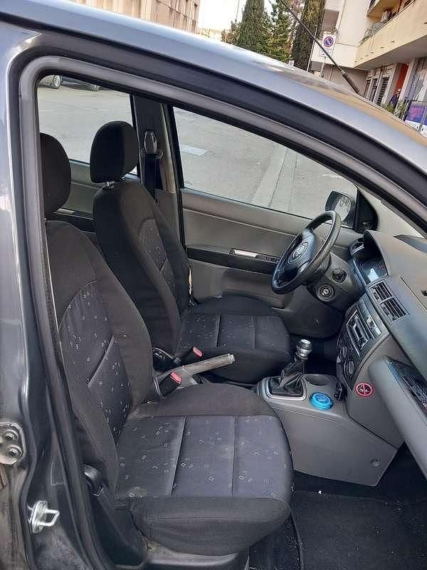 Usata Mazda 2 75 CV (55 kW) 2009 Utilitaria