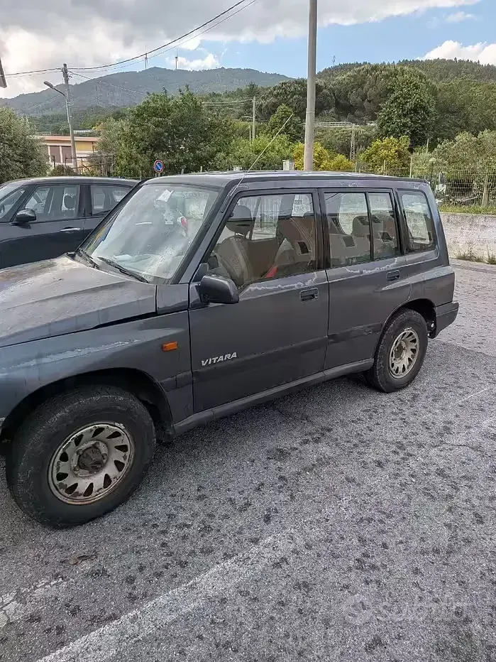 Usata Suzuki Vitara 75 CV (55 kW) 1997 SUV