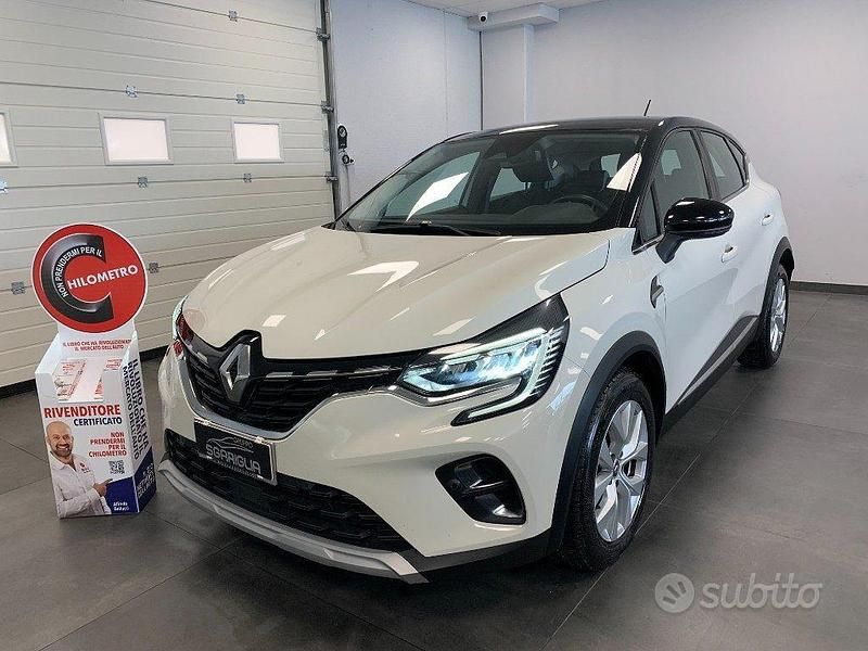 Usata Renault Captur Intens 116 CV (85 kW) 2020 Beige SUV