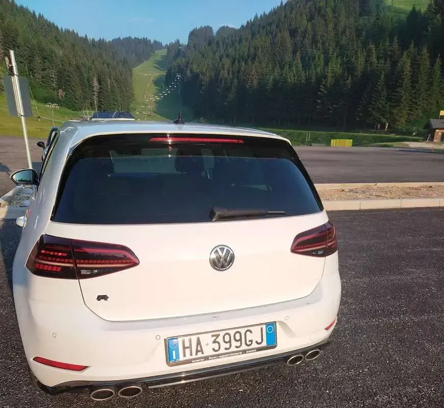 Usata VW Golf VII R 300 CV (220 kW) 2019 Berlina