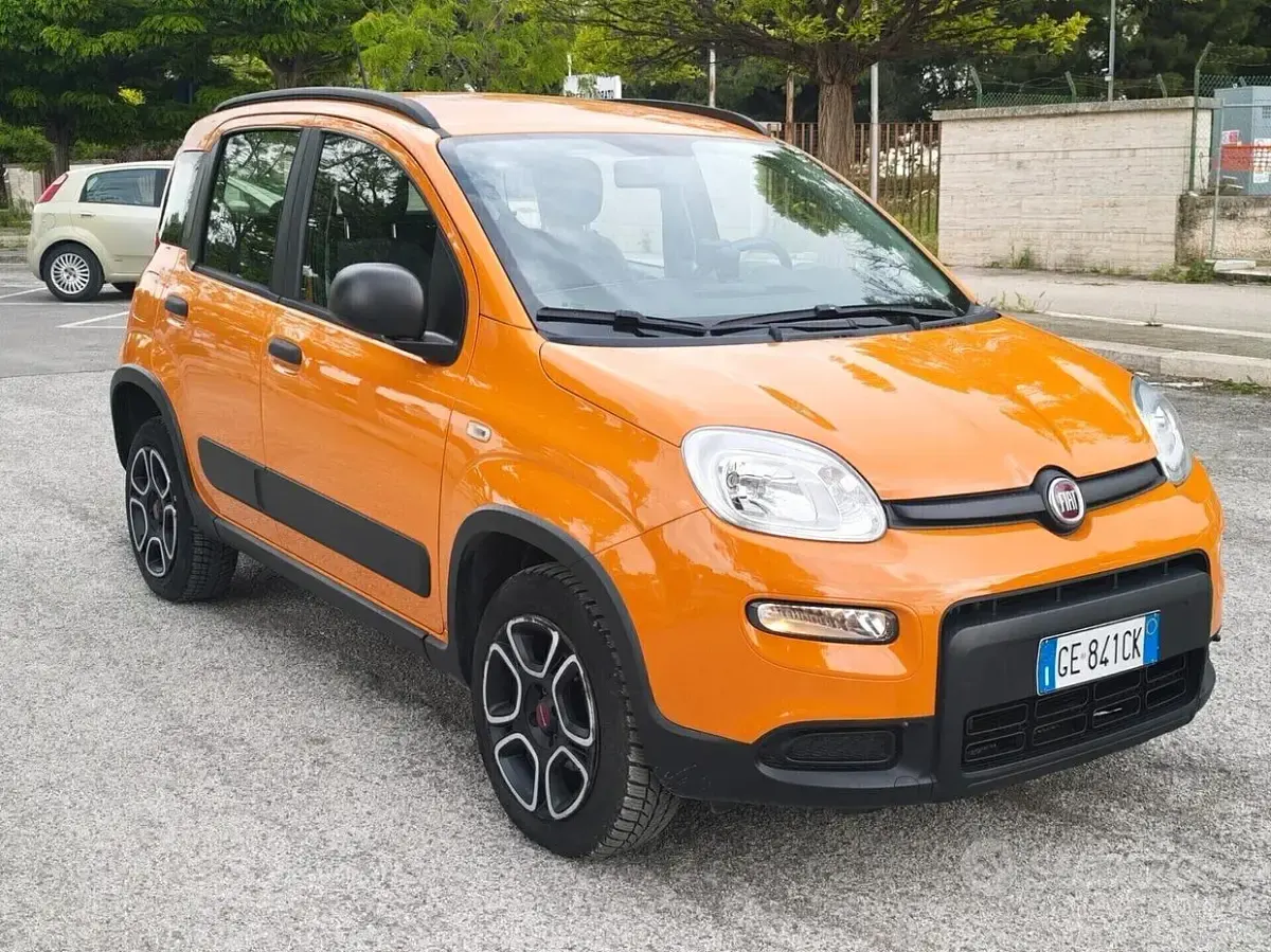 Usata Fiat Panda 80 CV (58 kW) 2021 Arancione Utilitaria