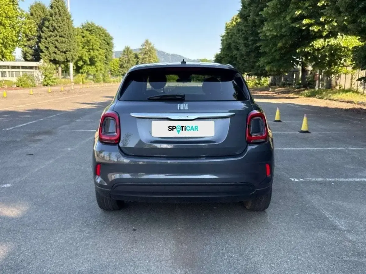 Usado Fiat 500X Club 95 CV (69 kW) 2022 Gris SUV