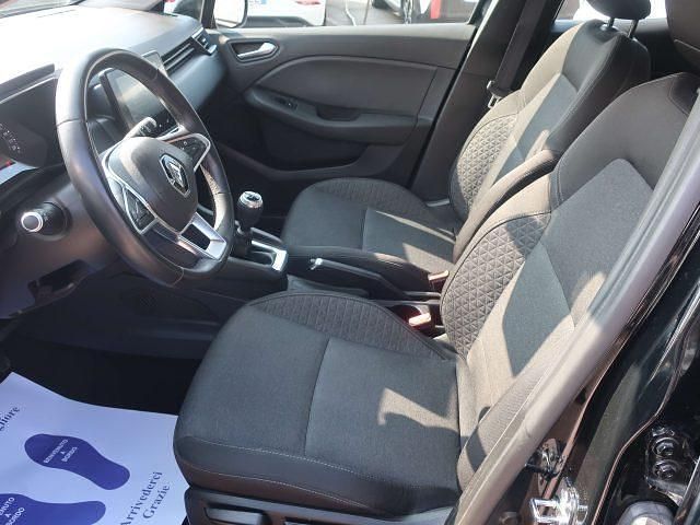 Usata Renault Clio V Business 101 CV (74 kW) 2021 Nero metallizzato