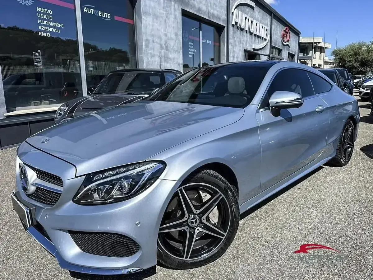 Usata Mercedes C300 Premium 245 CV (180 kW) 2017 Coupé