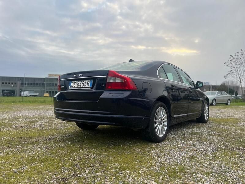 Usata Volvo S80 Momentum 185 CV (136 kW) 2008 Blu metallizzato Berlina