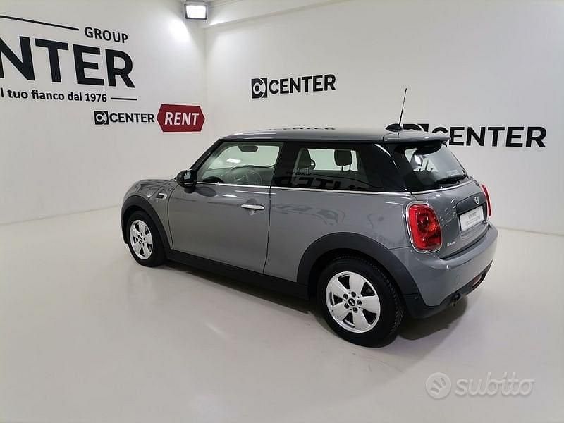 Usata Mini Cooper 136 CV (100 kW) 2020 Grigio Utilitaria