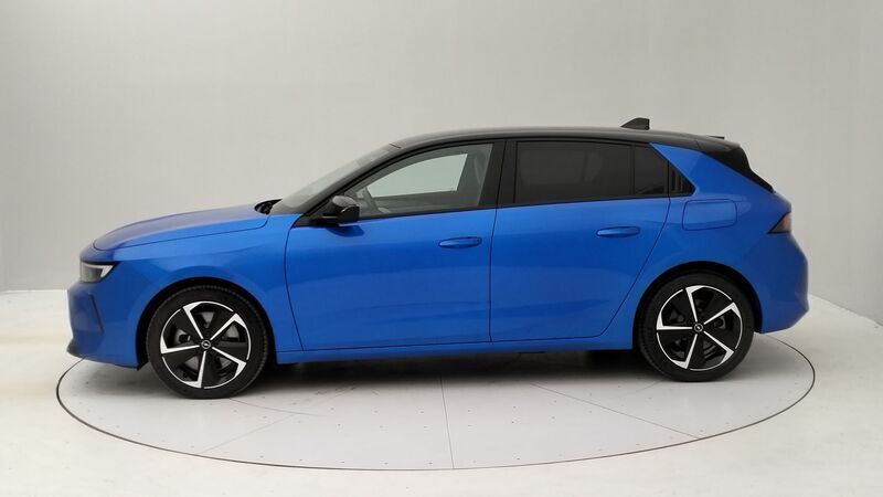 Usato 2023 Opel Astra 1.6 El_Hybrid 150 CV (38.900 €)