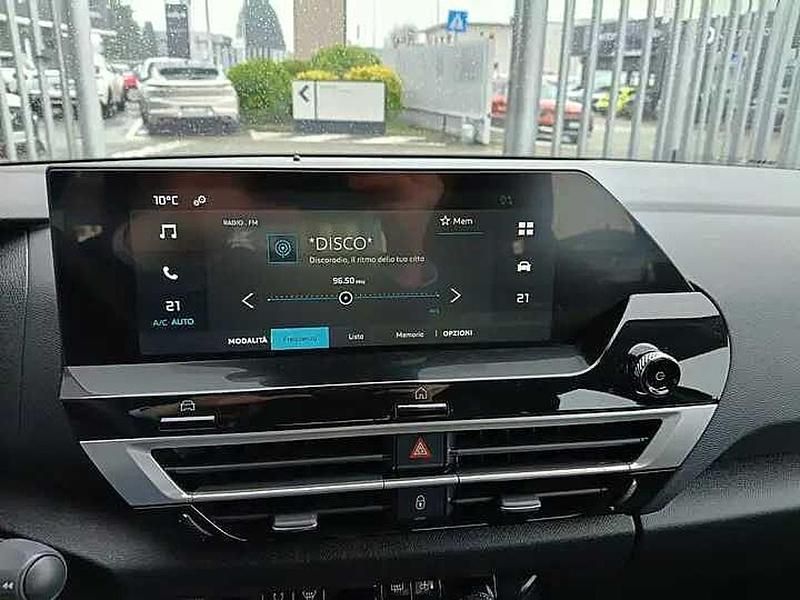 Usata Citroën e-C4 2024 Bianco Berlina