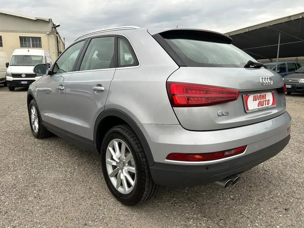 Begagnad Audi Q3 125 HK (91 kW) 2018 Silver SUV
