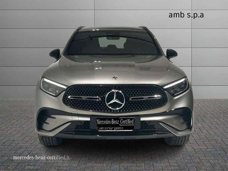 Usata Mercedes GLC300 Advanced Plus 332 CV (244 kW) 2023 Beige SUV