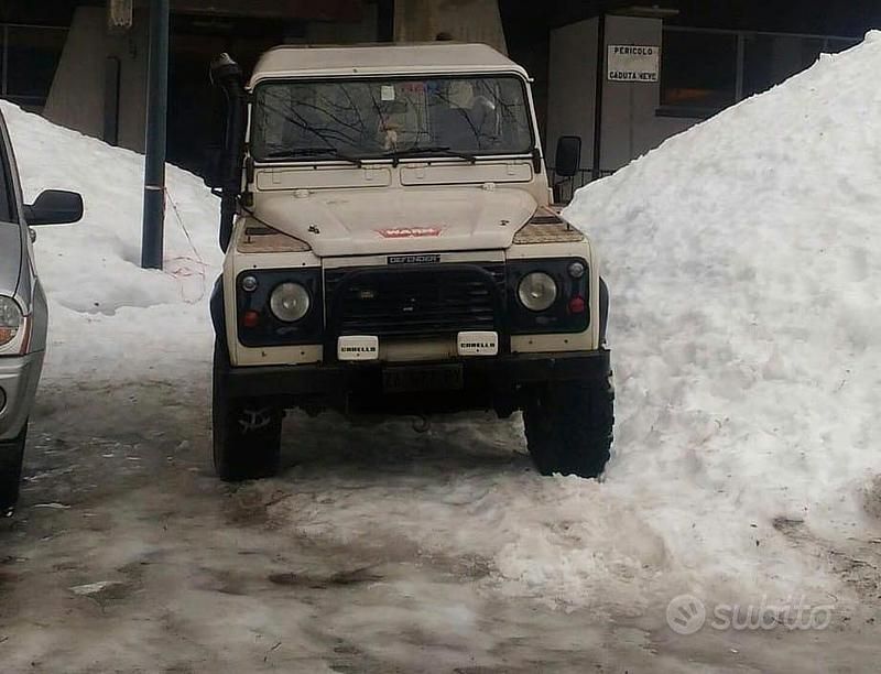 Usata Land Rover Defender 1998 Bianco SUV
