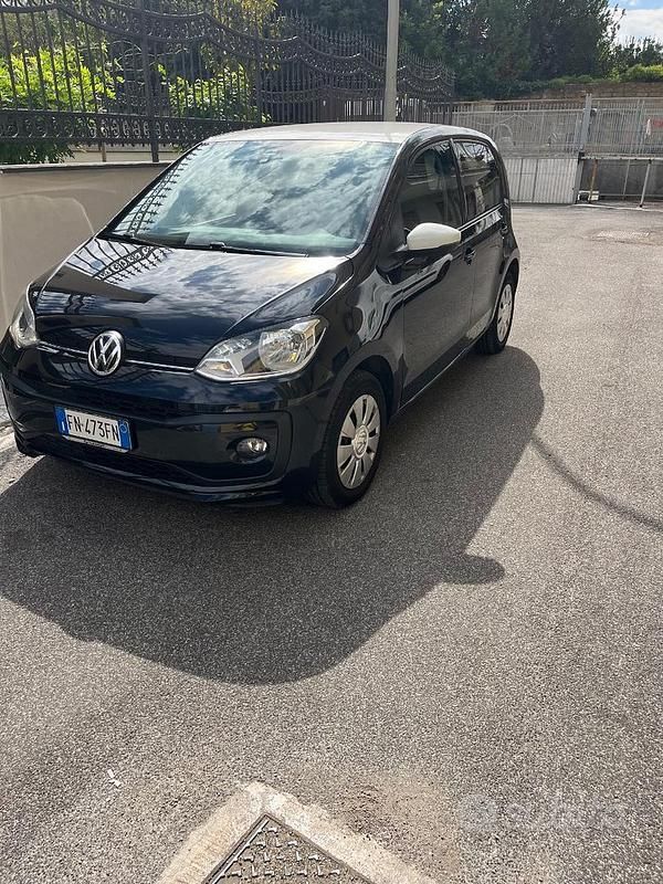Usata VW up! Highline 2018 Nero Utilitaria