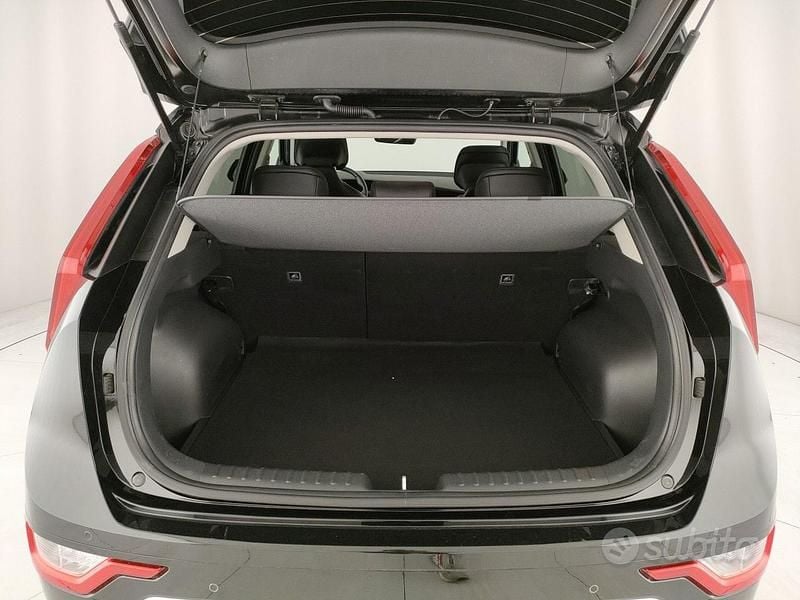 Usata Kia Niro Style 104 CV (76 kW) 2023 Nero SUV