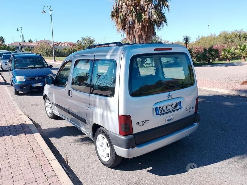 Usata Citroën Berlingo 90 CV (66 kW) 2002 Grigio Monovolume