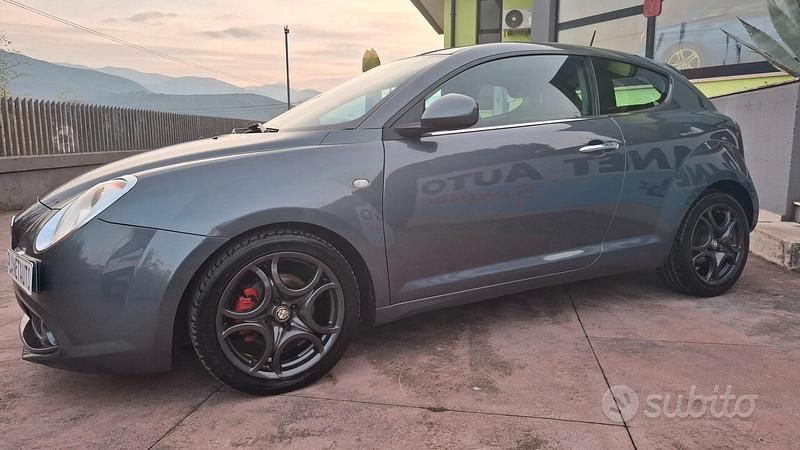 Usata Alfa Romeo MiTo Distinctive 120 CV (88 kW) 2009 Grigio Utilitaria