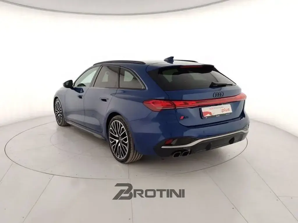 Usata Audi A5 Edition .1 204 CV (150 kW) 2024 Blu Station wagon