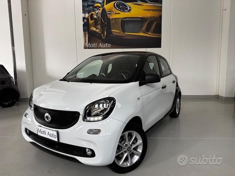 Usata Smart ForFour 71 CV (52 kW) 2018 Bianco Utilitaria