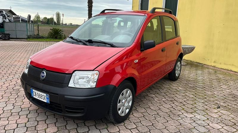 Usata Fiat Panda 54 CV (39 kW) 2004 Rosso Utilitaria