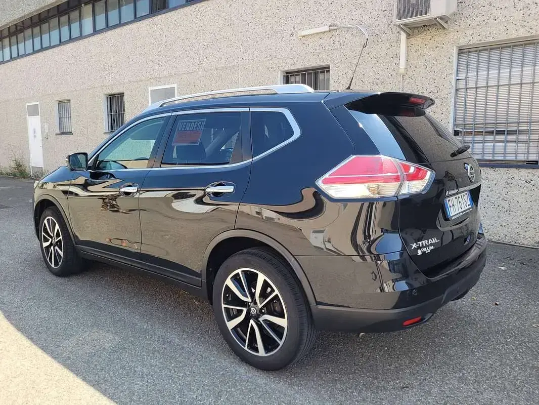Usata Nissan X-Trail 131 CV (96 kW) 2017 Nero SUV