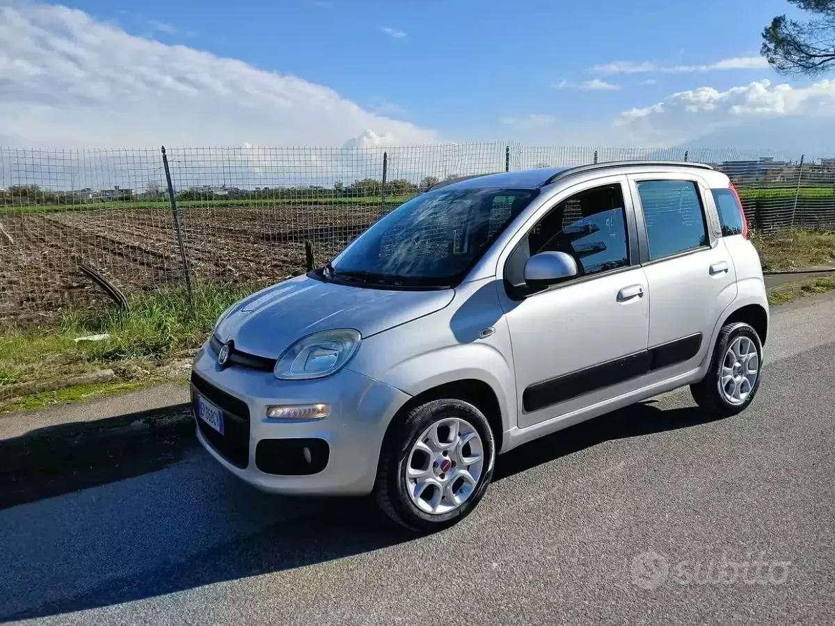 Usata Fiat Panda Lounge 80 CV (58 kW) 2013 Utilitaria