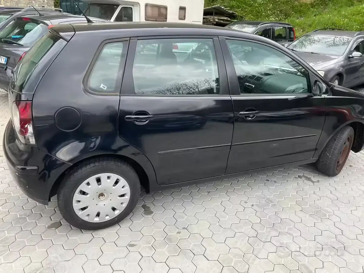 Usata VW Polo Comfortline 75 CV (55 kW) 2008 Utilitaria