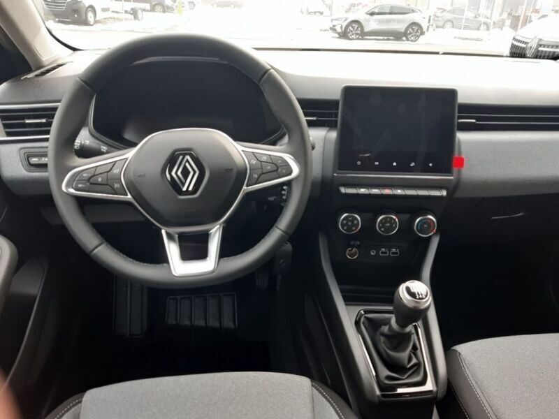 Usato 2024 Renault Clio V 1.0 Benzin 91 CV (19.900 €)