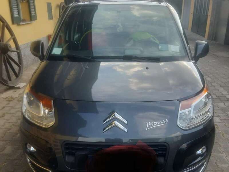 Usato 2012 Citroën C4 Picasso 1.6 Diesel 111 CV (6.000 €)