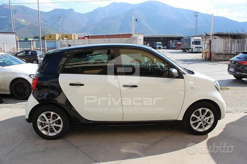 Usata Smart ForFour Prime 2016 Bianco Utilitaria