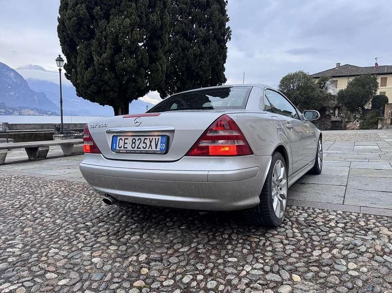 Usata Mercedes SLK200 Edition 163 CV (119 kW) 2003 Argento Cabrio