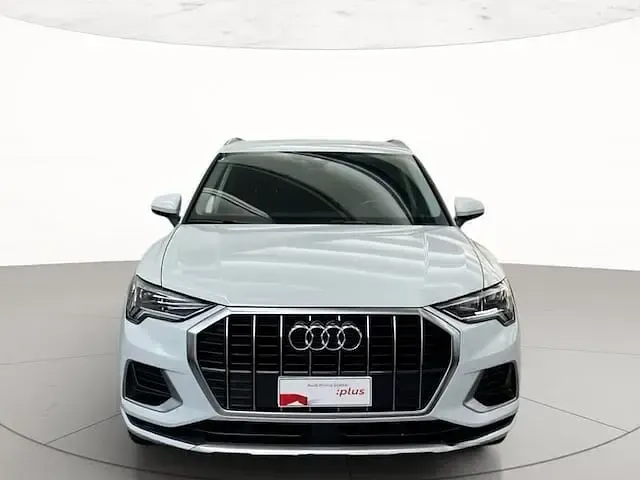 Usata Audi Q3 Advanced 150 CV (110 kW) 2021 Bianco ghiacciaio metallizzato SUV