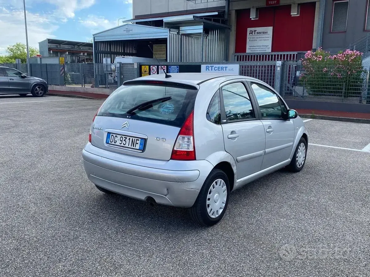 Usata Citroën C3 60 CV (44 kW) 2007 Grigio Berlina