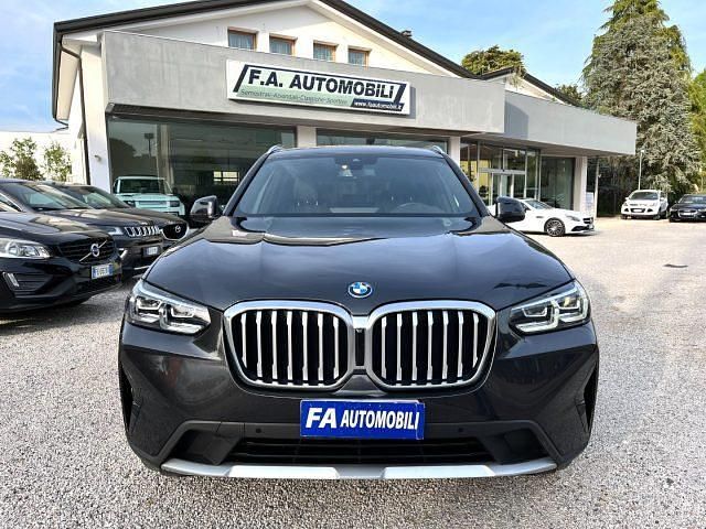 Usata BMW X3 Luxury Line 184 CV (135 kW) 2021 Grigio SUV